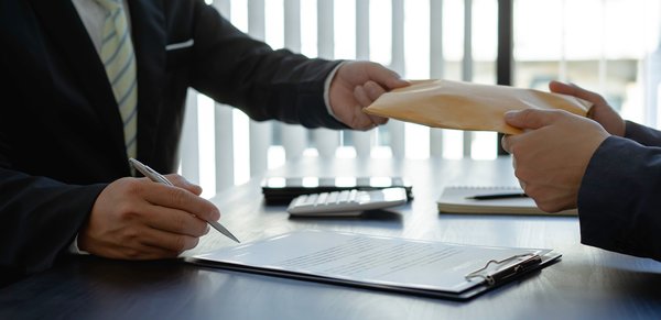 Évasion fiscale : comment protéger les services publics ?