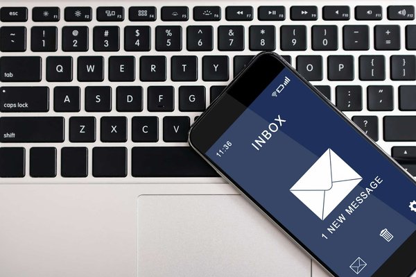 Emailing : les outils indispensables pour réussir vos campagnes